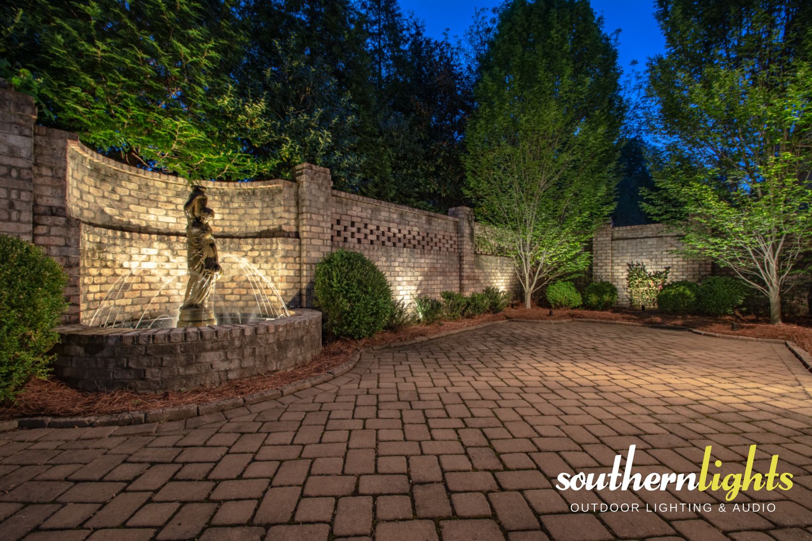 landscape-lighting-services