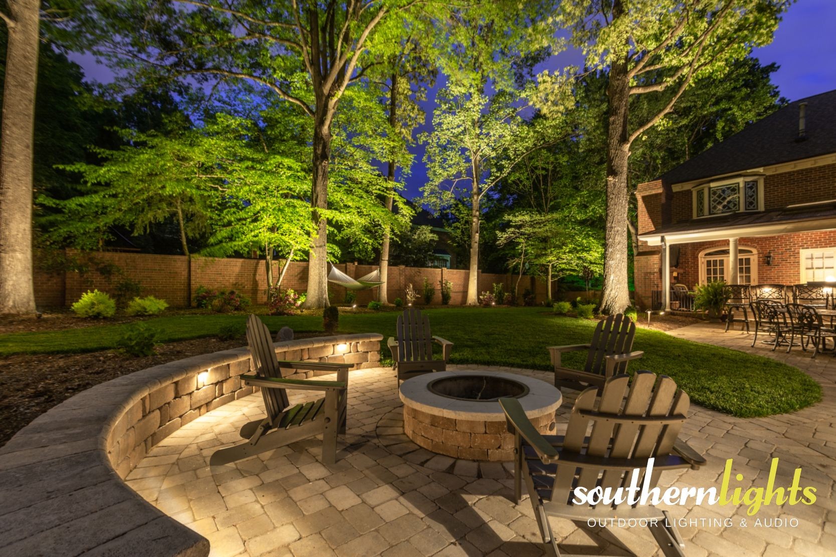 outdoor-lighting-services