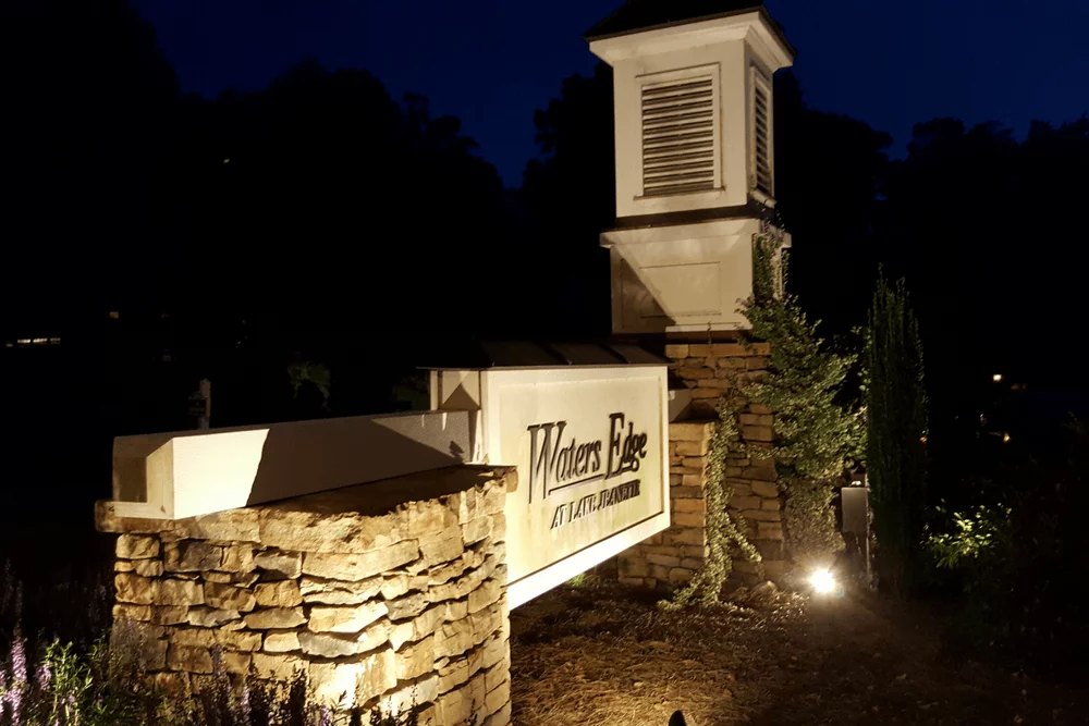 hoa-lighting-services